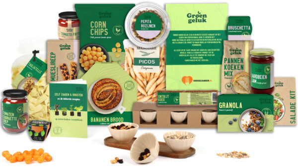 Duurzaam kerstpakket met natuurlijke, gezonde, snacks, Groen Geluk, gezonde producten, granola